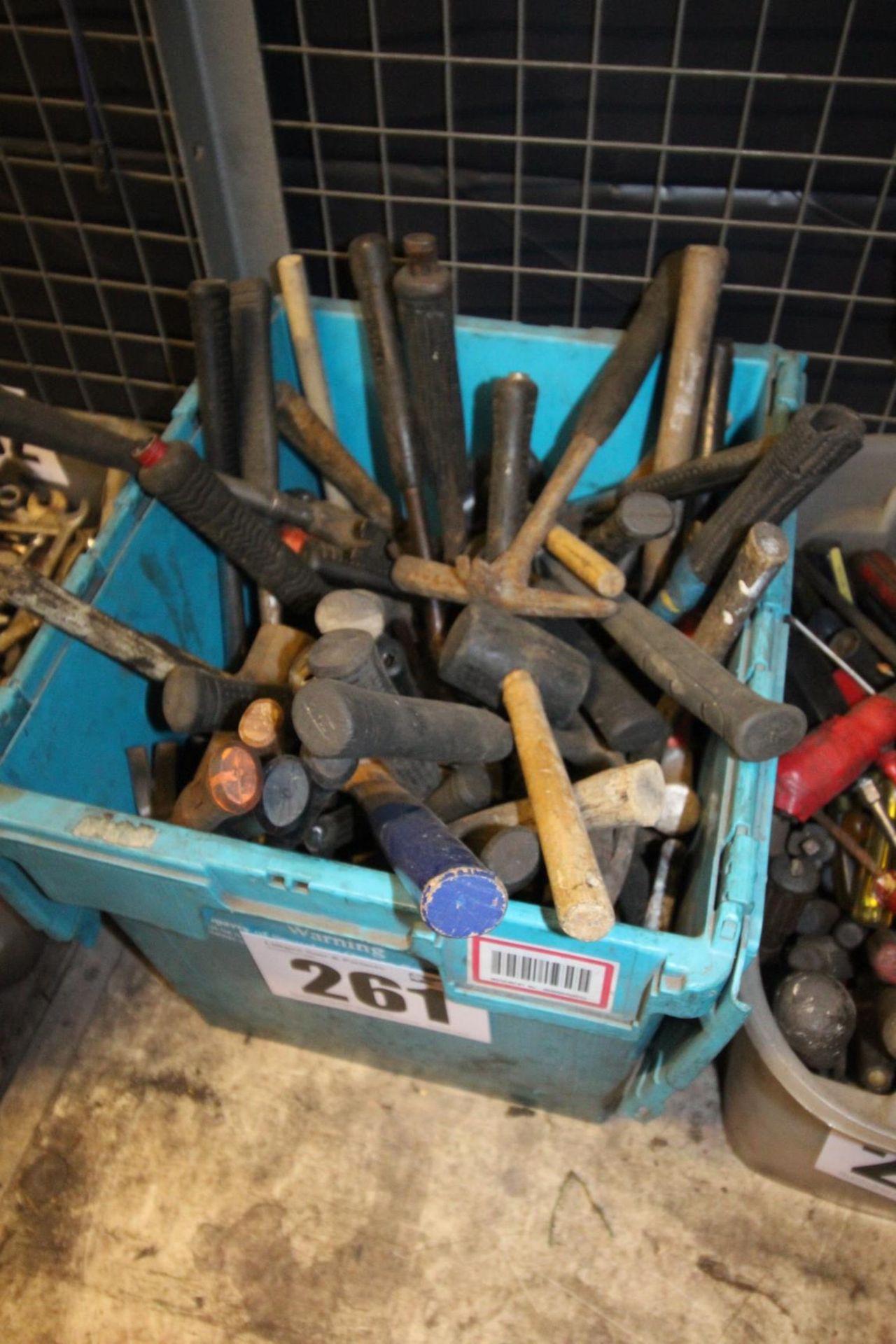 BLUE PLASTIC BOX & CONTENTS OF LARGE QTY OF VARIOUS HAMMERS