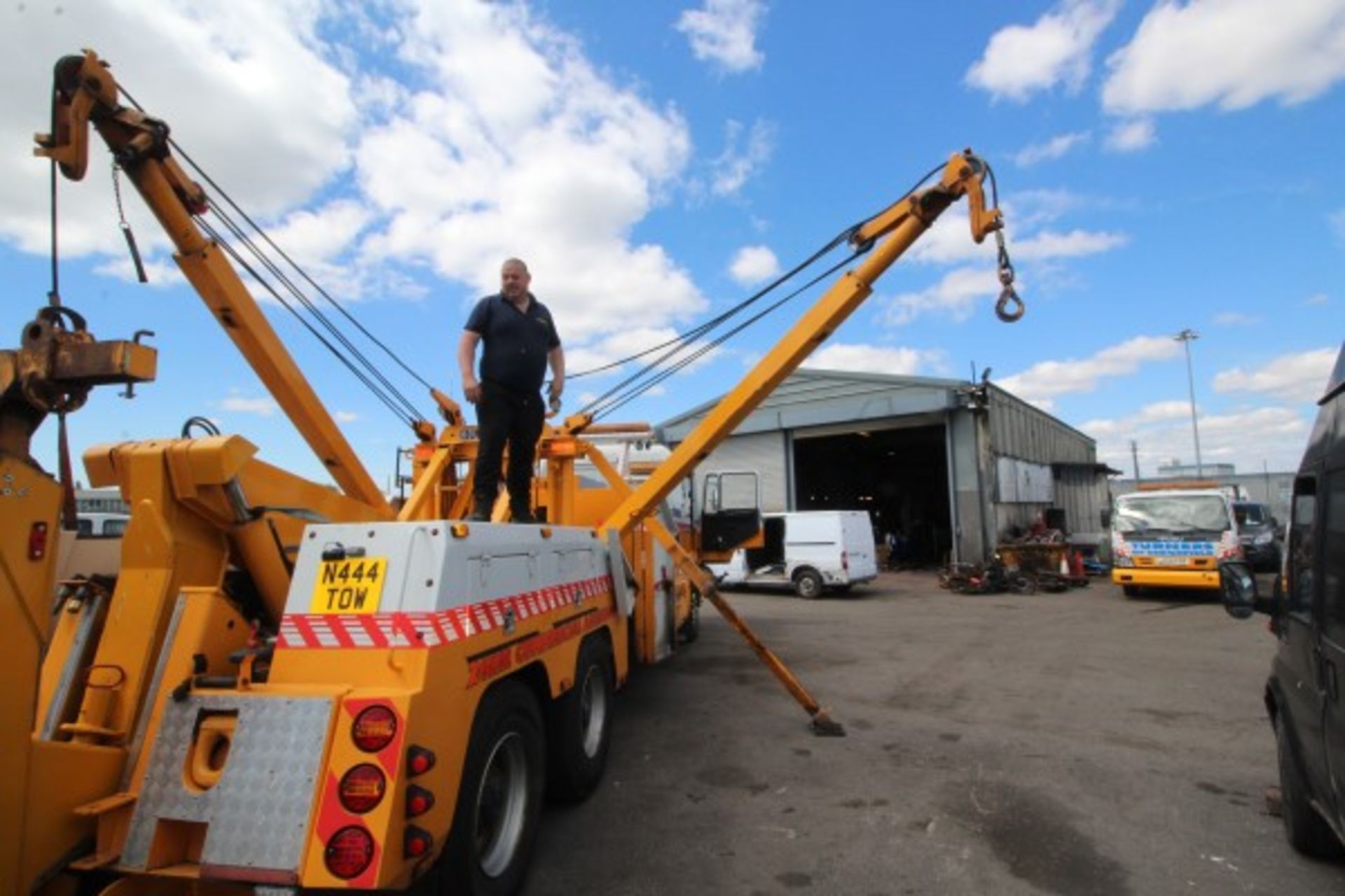 N444 TOW. 1996, MAN ECO240, 6x4 HEAVY DUTY UNDER LIFT RECOVERY TRUCK, 26-TONNE GROSS VEHICLE WEIGHT, - Image 15 of 31