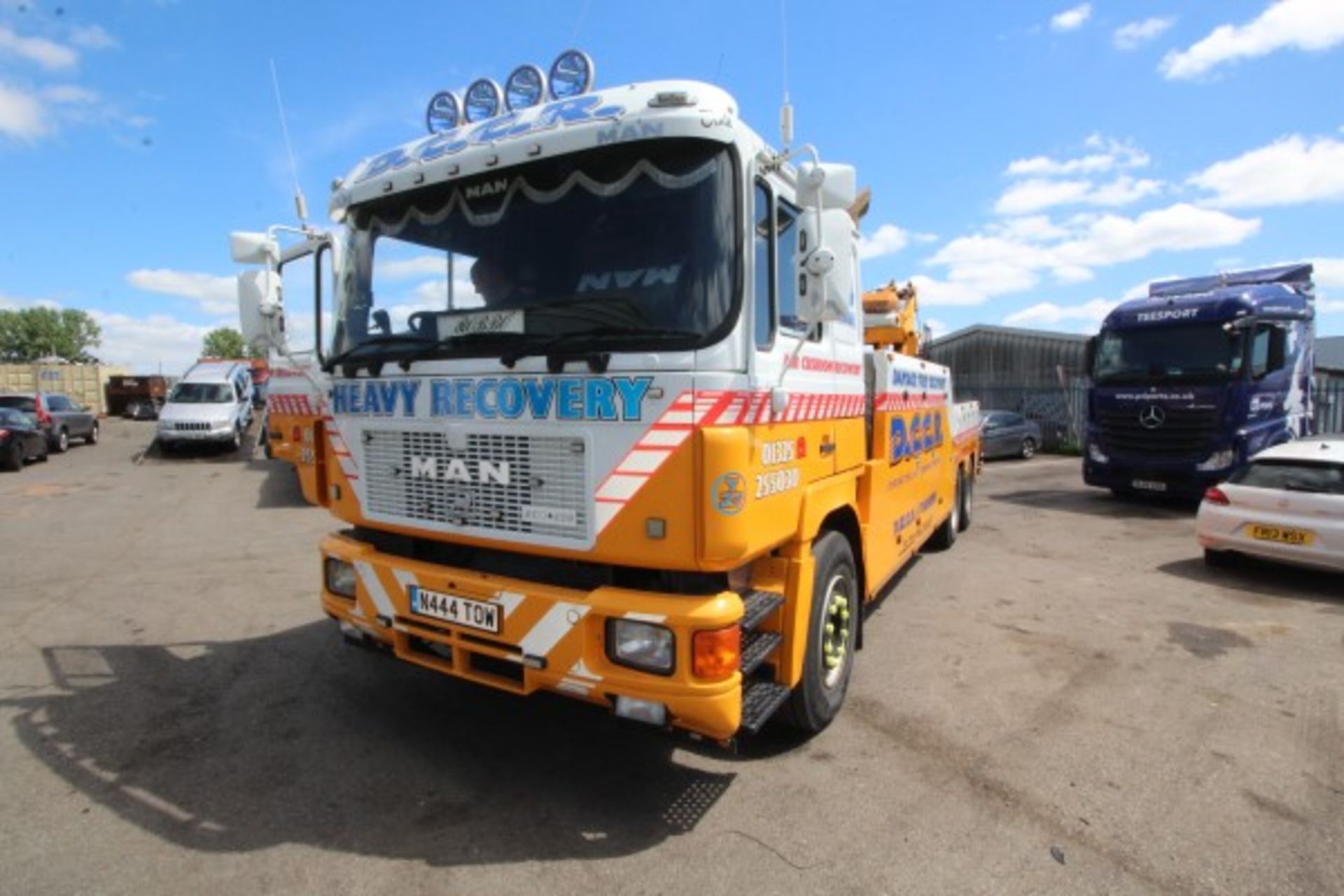 N444 TOW. 1996, MAN ECO240, 6x4 HEAVY DUTY UNDER LIFT RECOVERY TRUCK, 26-TONNE GROSS VEHICLE WEIGHT, - Image 2 of 31