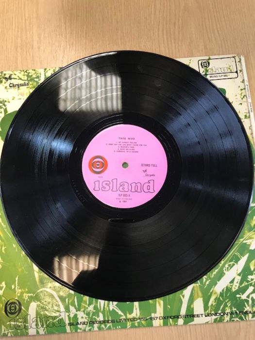 Jethro Tull "This Was" LP. UK original mono first pressing on the pink Island "eyeball" label ILP - Image 5 of 5