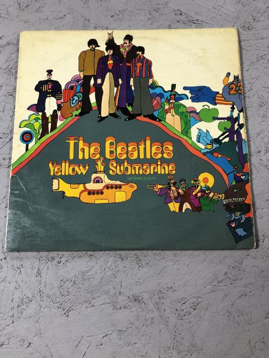 The Beatles: 13 LPs including: "Yellow Submarine" (UK orig Apple stereo PCS 7070), "Abbey Road", " - Image 9 of 16