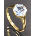 18ct Gold ring set with a single Octagonal and faceted light Blue Aquamarine (stone approx 8.5mm