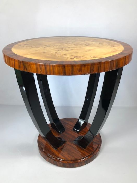 Art Deco style circular occasional table in highly polished finish, approx 60cm x 60cm