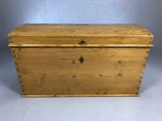 Pine dome-topped blanket box / trunk, approx 97cm x 55cm x 56cm tall