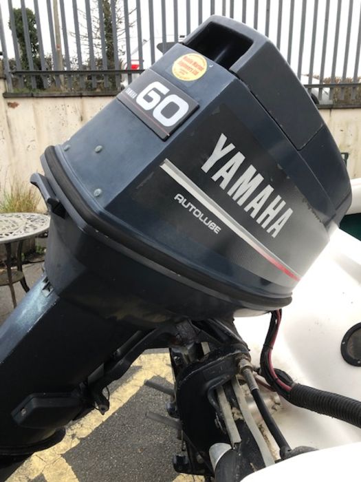 Speedboat: A Black Max Fletcher Speed boat on a road/ launch trailer with a YAMAHA 60HP outboard - Image 9 of 18