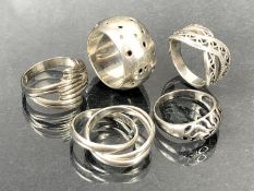 Collection of five Silver rings all marked 925 of various designs including a Russian Wedding ring