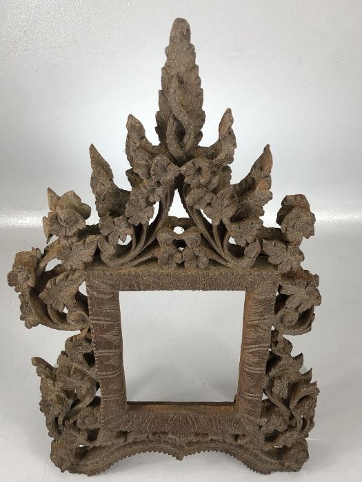 Carved wooden Balinese or Indonesian wooden frame, approx 45cm in height - Image 2 of 4