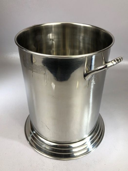 Twin handled champagne cooler / ice bucket marked 'Louis Roederer', approx 25cm in height - Image 5 of 6