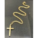 9ct Gold Chain with 9ct hallmarked Gold Cross (total weight approx 2.9g