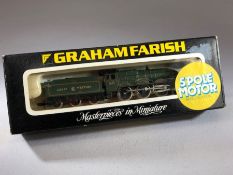 Graham Farish N gauge model railway locomotive engine No. 1446 Great Western Railways Winchester