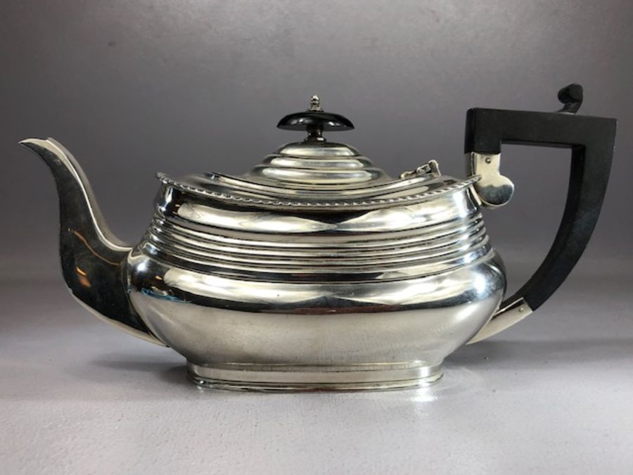 Hallmarked Silver tea set comprising large teapot sugar bowl and milk Hallmarked for Chester total - Image 15 of 16
