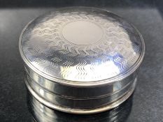 Edwardian Hallmarked Silver pill box or snuff box with starburst design to lid Birmingham 1904 by