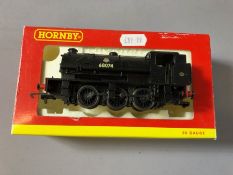 Hornby OO/HO locomotive, Class J94 R2326