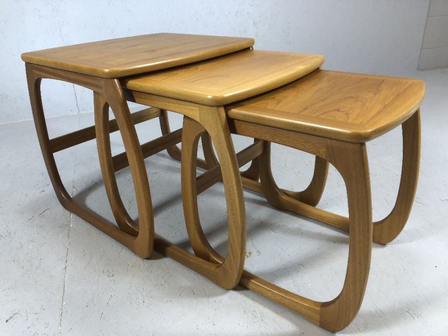 Mid Century nest of three tables, the largest approx 52cm x 48cm x 50cm tall