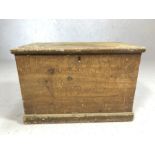 Wooden carpenters box with internal tray and handles to each end, approx 58cm x 34cm x 39cm in