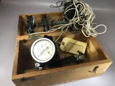 Vintage Knotmaster log in pine box