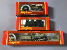 Three Hornby OO locomotives R333, R300 and R392