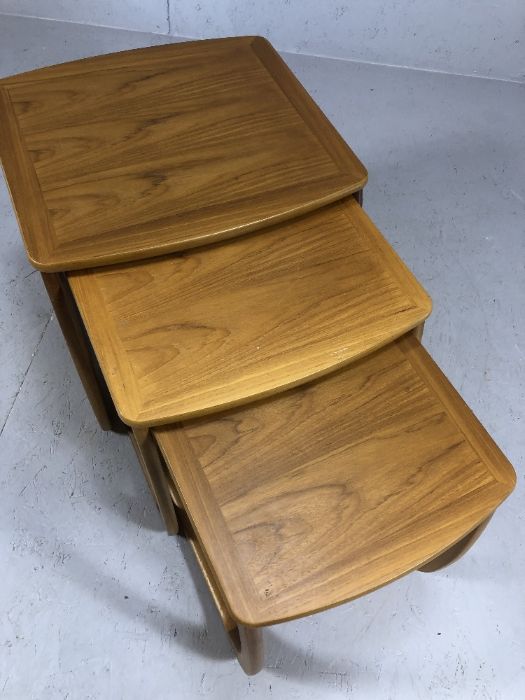Mid Century nest of three tables, the largest approx 52cm x 48cm x 50cm tall - Image 2 of 5