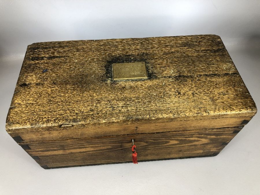 Wooden ordnance box marked J. Parkes & Sons Ltd, Willenhall, 1940, with single internal tray, - Image 3 of 6