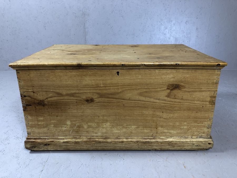 Antique pine blanket box, approx 80cm x 53cm x 39cm tall
