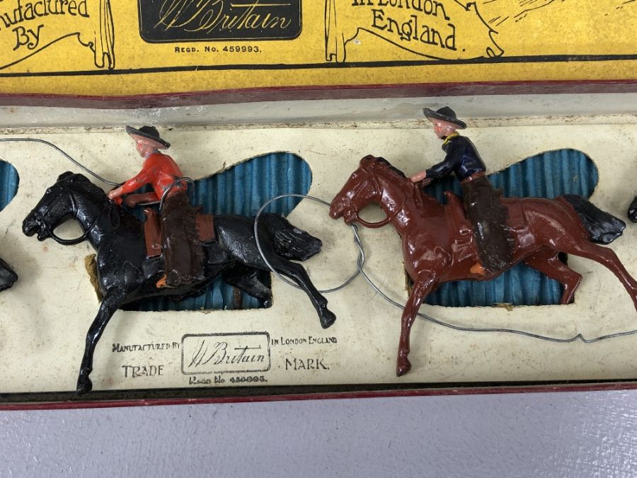Vintage Toys W Britains No 179 mounted Cowboys and John Hill & Co Cowboy Indian set C12 - Image 4 of 9