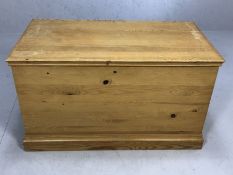 Pine chest / blanket box, approx 93cm x 50cm x 53cm tall