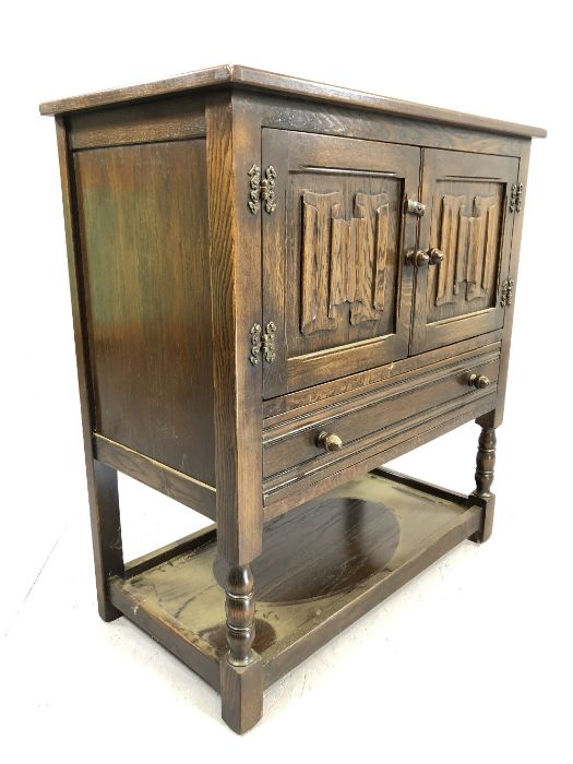 Small oak sideboard of linen fold design with cupboard, drawer and shelf to base, approx 79cm x 41cm - Image 4 of 4