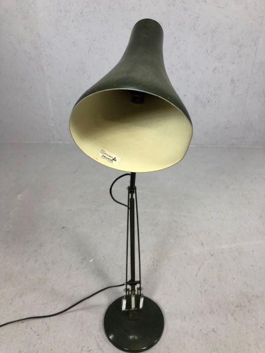 Vintage Anglepoise lamp in dark green - Image 3 of 4