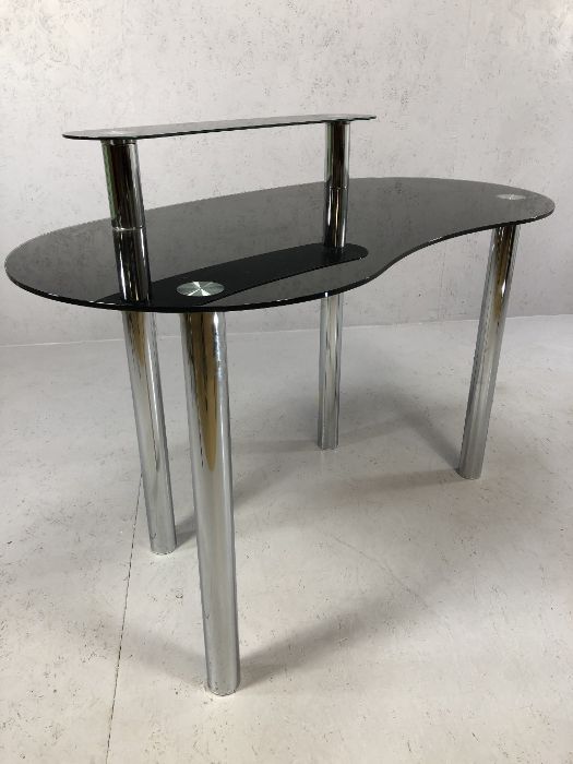 Modern black glass and chrome kidney shaped computer desk approx 120cm x 60cm x 90cm tall - Image 4 of 4