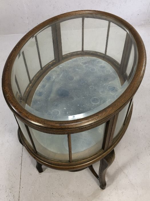 Oak framed glass panelled silver table with shelf beneath, on serpentine legs, upper glass has - Image 3 of 5