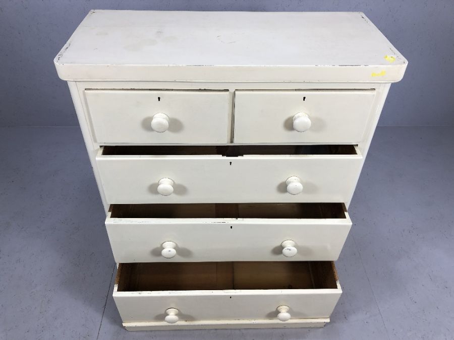 White painted pine chest of five drawers with bun handles - Image 3 of 4