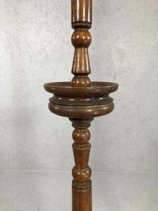 Three wooden turned and carved standard lamps, the tallest approx 172cm - Image 6 of 10
