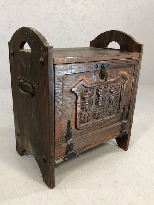 Wooden carved wine rack and an oak drinks trolley with cupboard under - Image 7 of 7