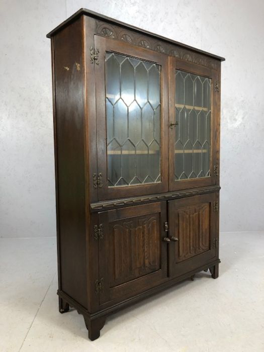 Oak linen fold book case with leaded and glazed doors, cupboard under, approx 99cm x 33cm x 135cm - Image 4 of 4