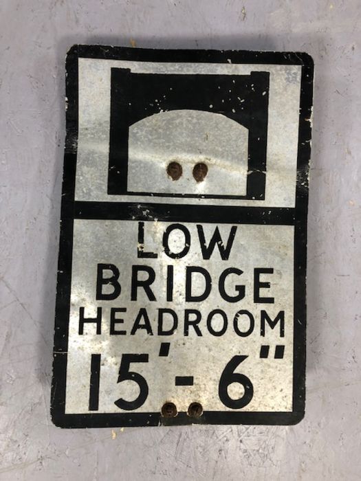 Vintage metal sign 'Low Bridge', approx 54cm x 37cm