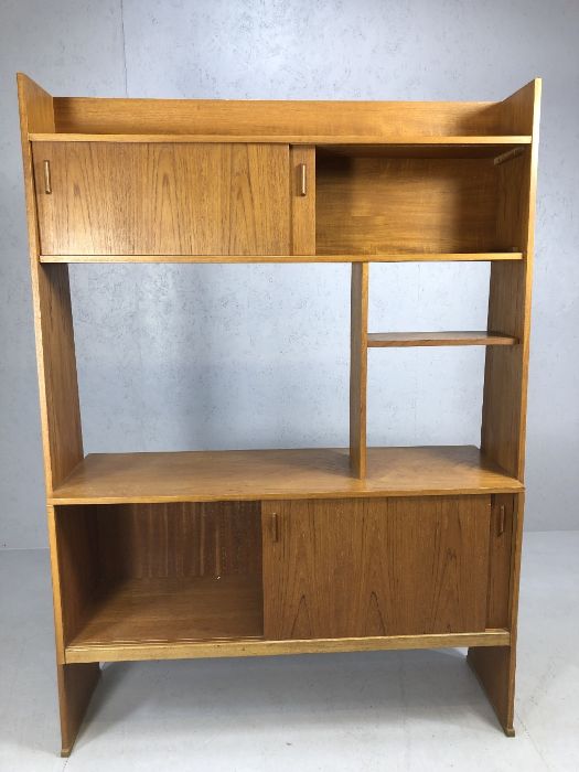 Mid Century wall unit with cupboards and shelves, approx 120cm x 25cm x 168cm tall - Image 2 of 6