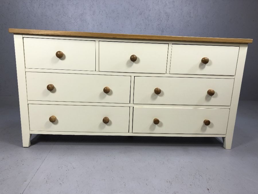 Modern pine topped chest of seven drawers, approx 149cm x 42cm x 77cm tall