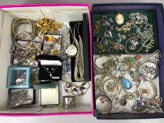 Large collection of jewellery, many silver pieces, lockets earrings, bangles etc