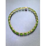 9ct Gold bracelet set with Green Garnet (clasp A/F) approx 185m in length