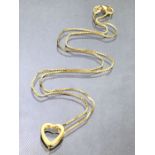 9ct Gold Chain with a 9ct Gold Heart shaped pendant, Box chain approx 40cm long and total weight 2.