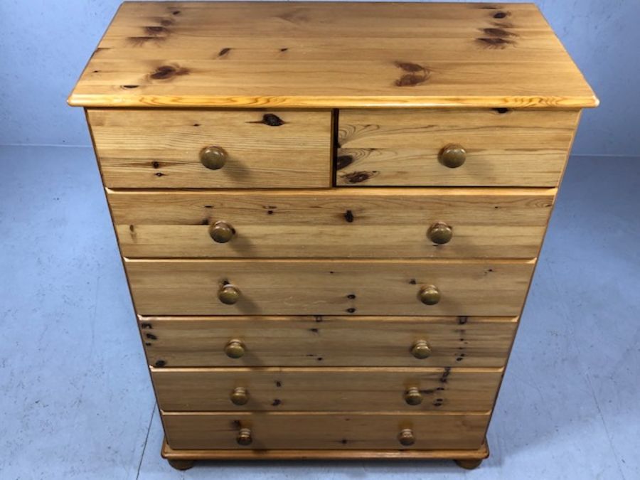 Pine chest of seven drawers, approx 82cm x 39cm x 106cm tall - Image 2 of 5