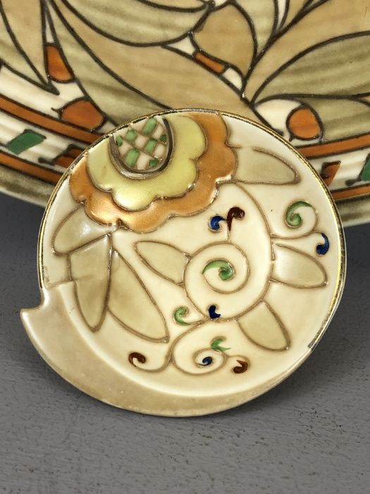 Charlotte Rhead for Crown Ducal 'Tudor Rose' pattern charger, pattern No. 4491, approx 36cm in - Bild 4 aus 7