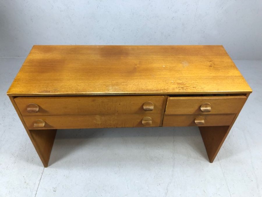 Mid century Stag side board/chest of four drawers, approx. 118cm x 43cm x 69cm tall - Image 2 of 7