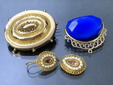 Antique Jewellery to include a pendant spinner, a mourning brooch and a single drop seed pearl