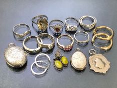 Collection of Silver items to include rings and lockets