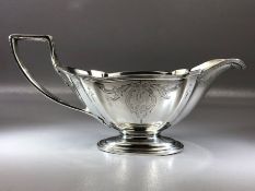 Sterling silver large sauce boat on stepped pedestal base 11cm tall to handle & approx 259g