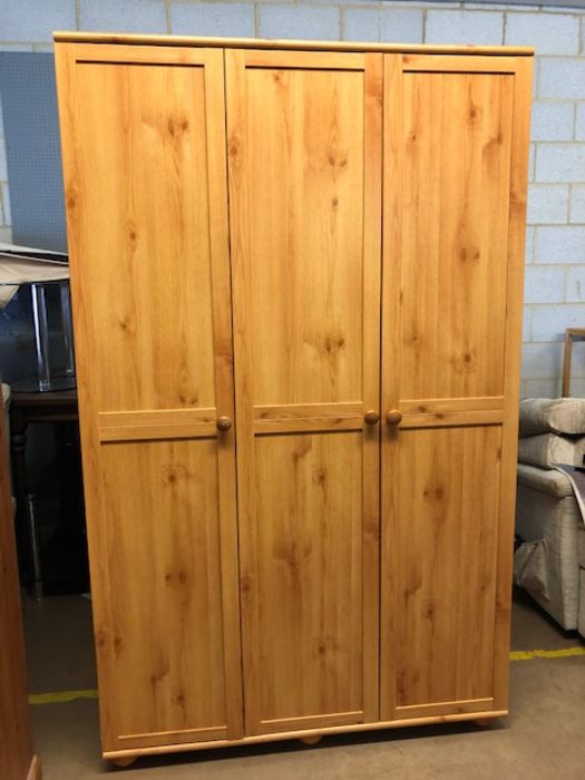 Modern pine three door wardrobe by Alstons of Ipswich, approx 114cm x 53cm x 187cm tall