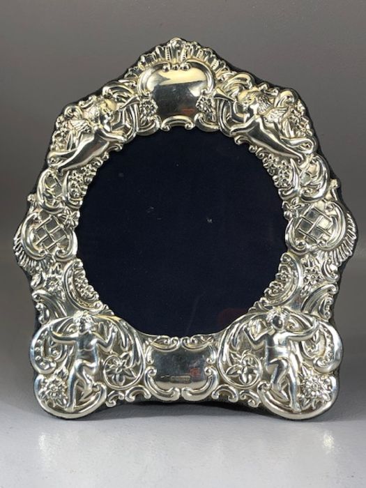 Hallmarked silver Photo frame Sheffield by maker Carr's of Sheffield Ltd approx 20 x 22cm - Image 2 of 5