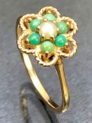 Daisy style 9ct Gold ring set with precious stones size 'N'