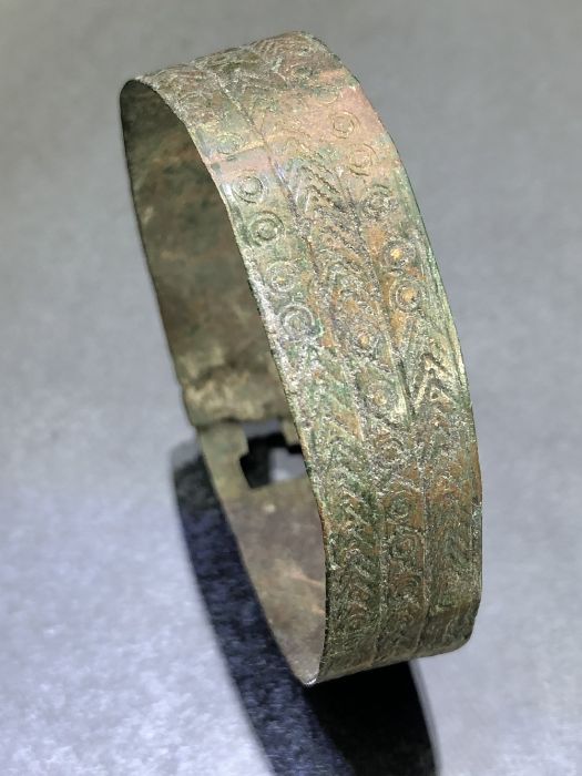 Two bronze artefacts, possibly Viking, a bracelet approx 5cm in diameter and a small razor approx - Image 6 of 7